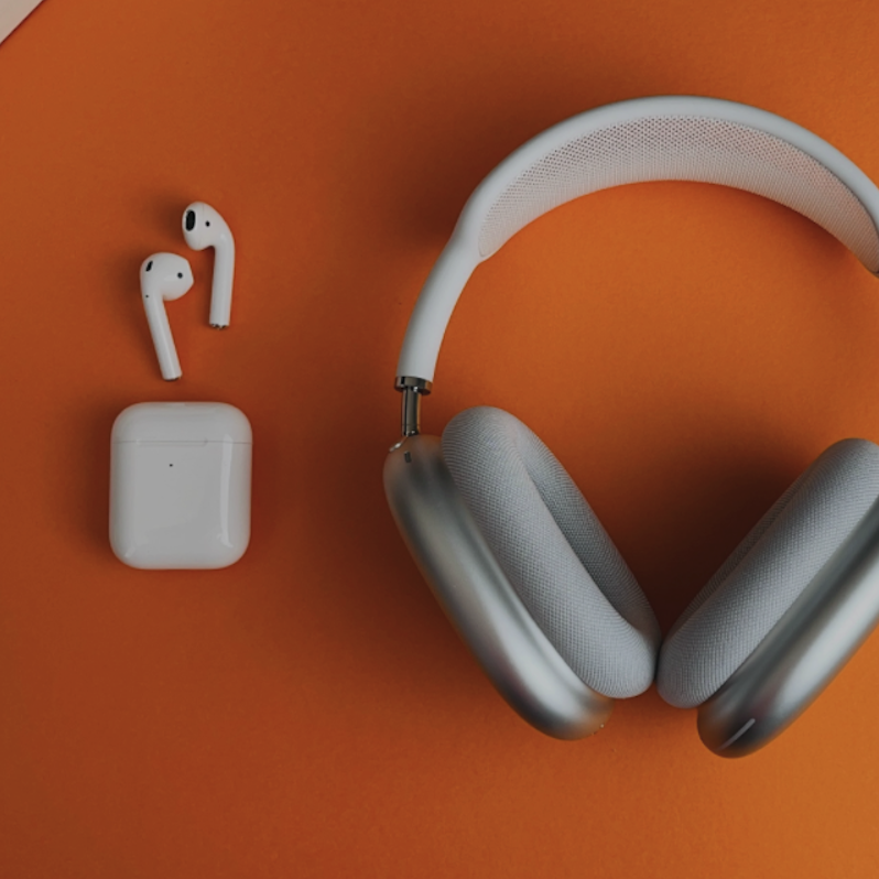 HEADSETS AND EARBUDS